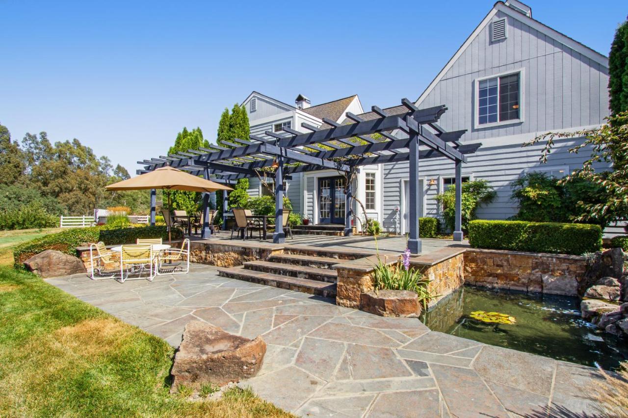 Alexander Valley Retreat ヒールズバーグ エクステリア 写真